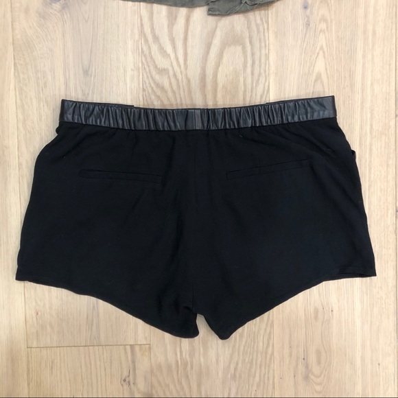 HELMUT LANG black shorts - Picture 6 of 6